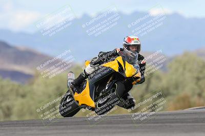 media/Nov-16-2025-Race Pace (Sun) [[8c5fa54630]]/Non Verified Riders (1st 20 Minutes)/7-Turn 9 Entry (210pm)/